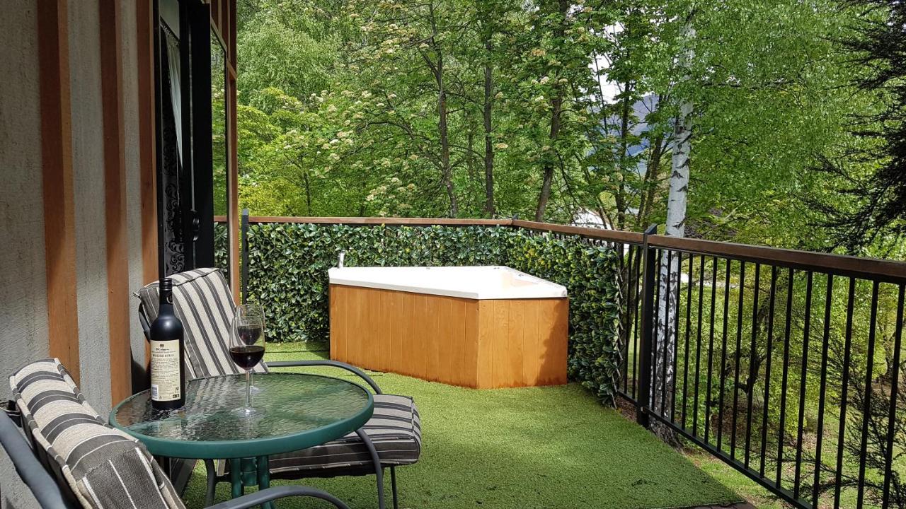 Private Hideaway Villa Wanaka Buitenkant foto